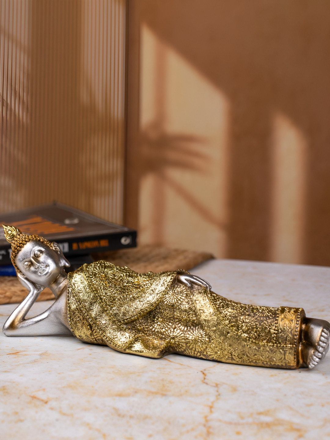 

TYOOHAR Gold-Toned & Silver Toned Buddha Idol Showpiece