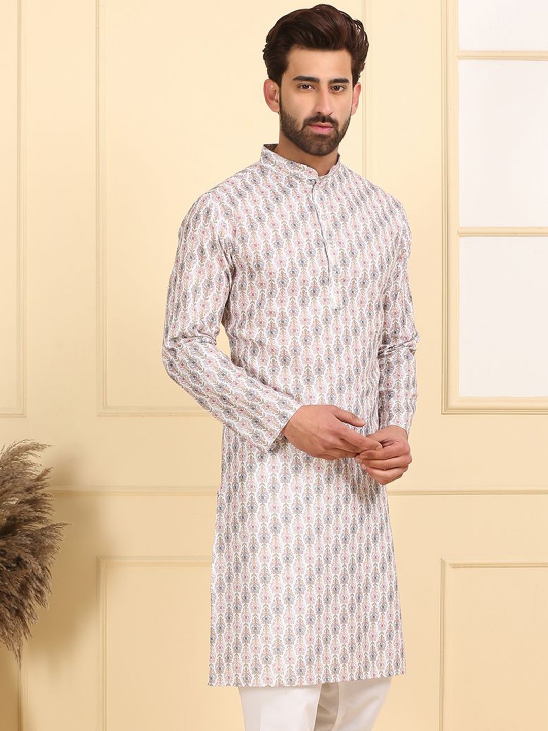 

Larwa Ethnic Motifs Printed Mandarin Collar Straight Kurta With Pyjamas, White