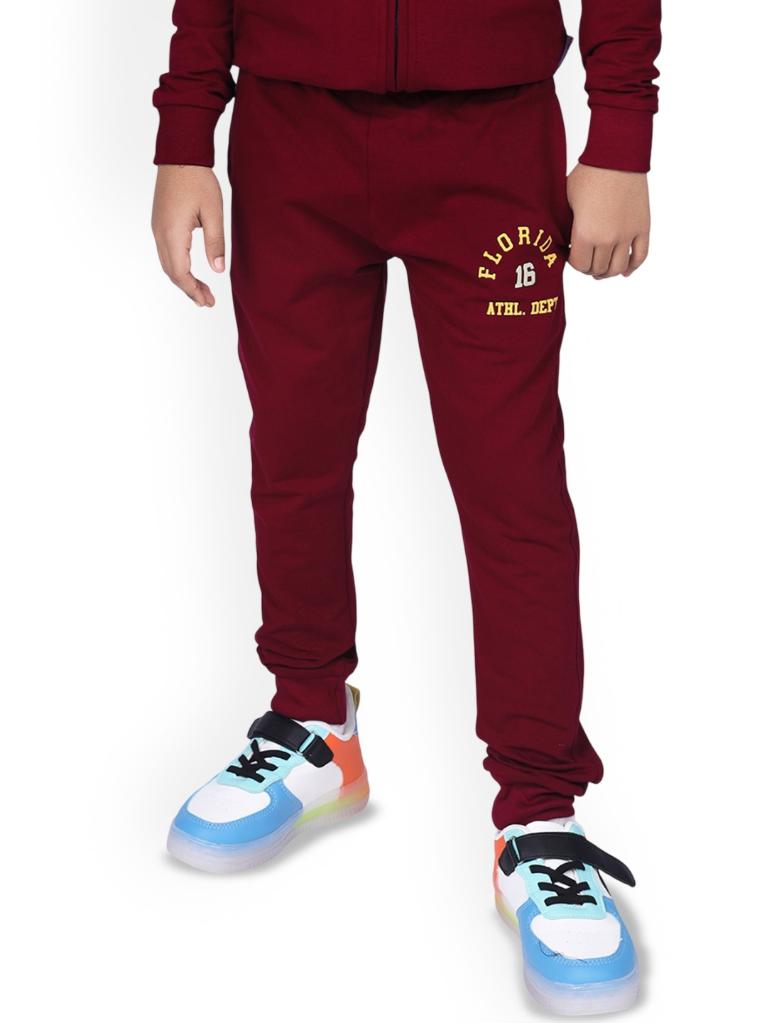 

CRAZYPENGUIN ELITE Boys Cotton Regular Fit Mid-Rise Joggers, Maroon