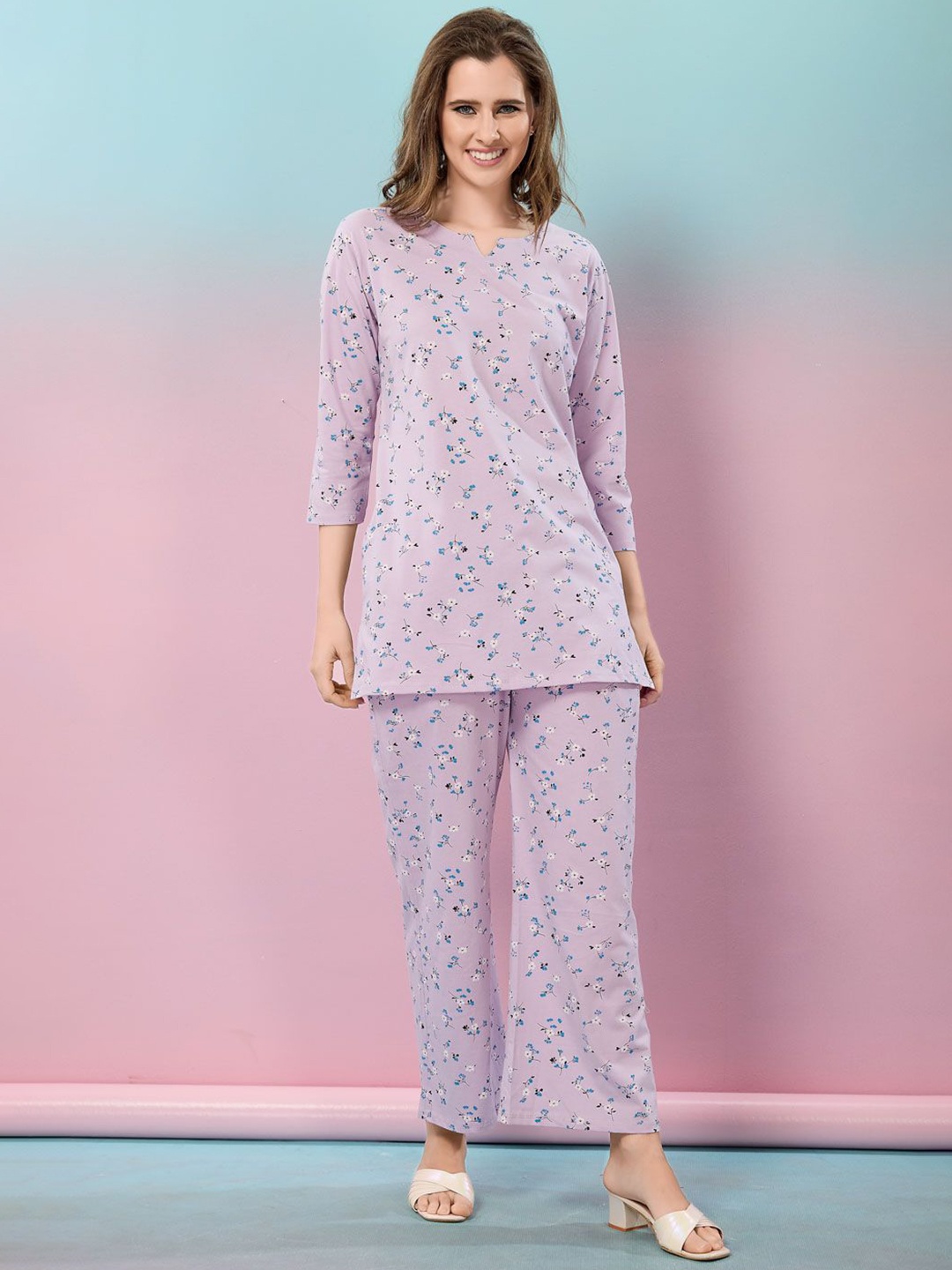 

NIGHT FLOSS Printed Round Neck Three-Quarter Sleeves Tunic & Trouser, Pink
