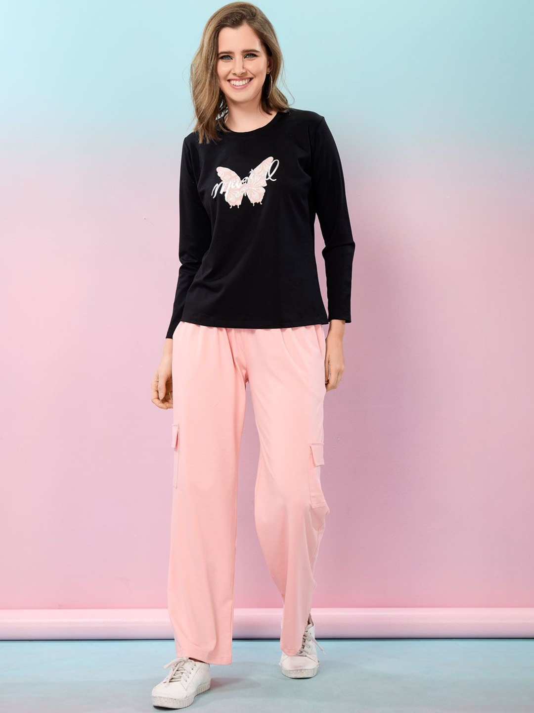 

NIGHT FLOSS Printed Round Neck Long Sleeves T-Shirt With Trouser, Black