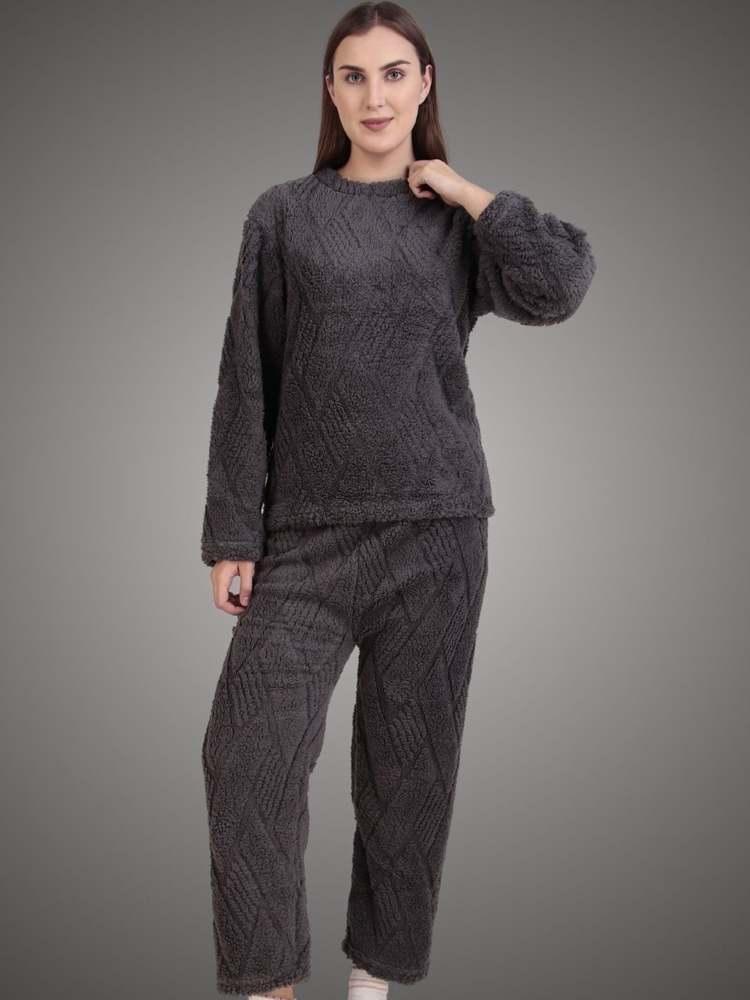 

Untamed Clothing Women Round Neck Night suit, Grey