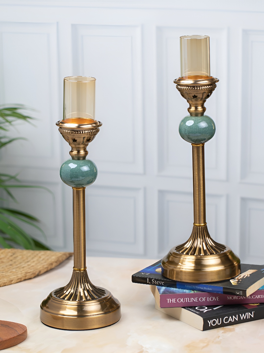

TYOOHAR Green & Beige Set of 2 Candle Holder