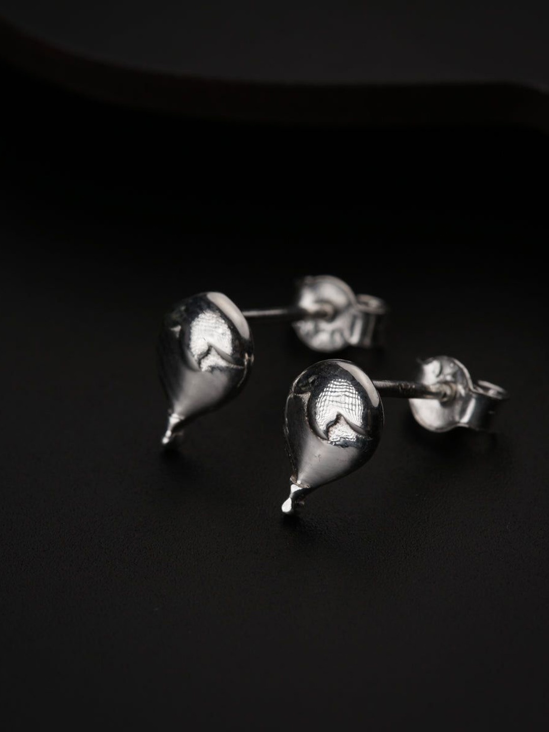 

House of Aadyaa 925 Sterling Silver Classic Studs