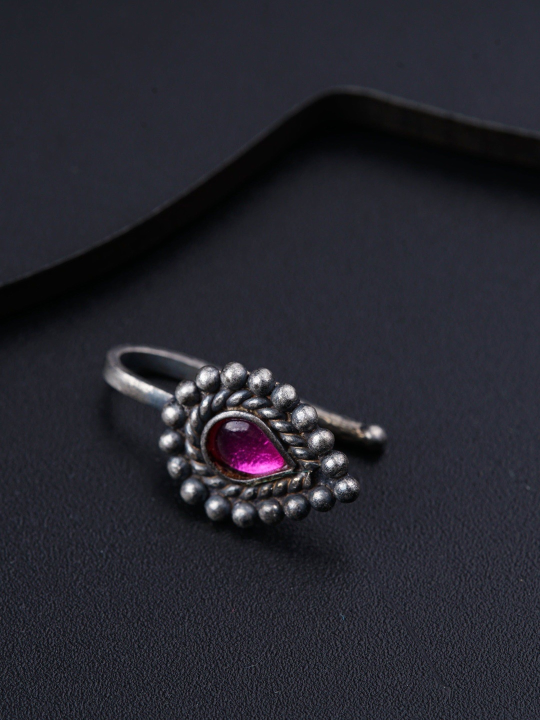 

House of Aadyaa Stud Nosepin, Silver