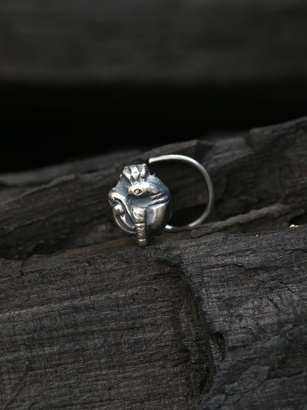 

House of Aadyaa Stud Nosepin, Silver