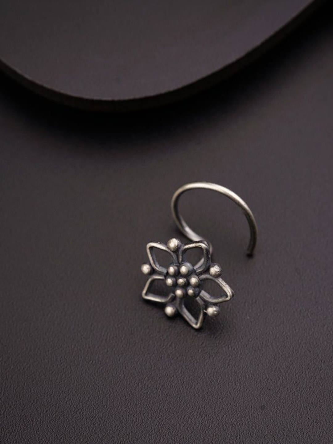 

House of Aadyaa Stud Nosepin, Silver