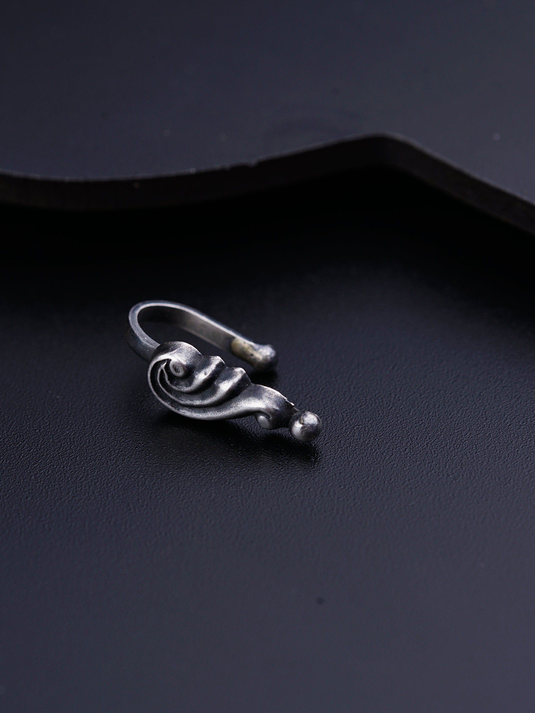 

House of Aadyaa Stud Nosepin, Silver