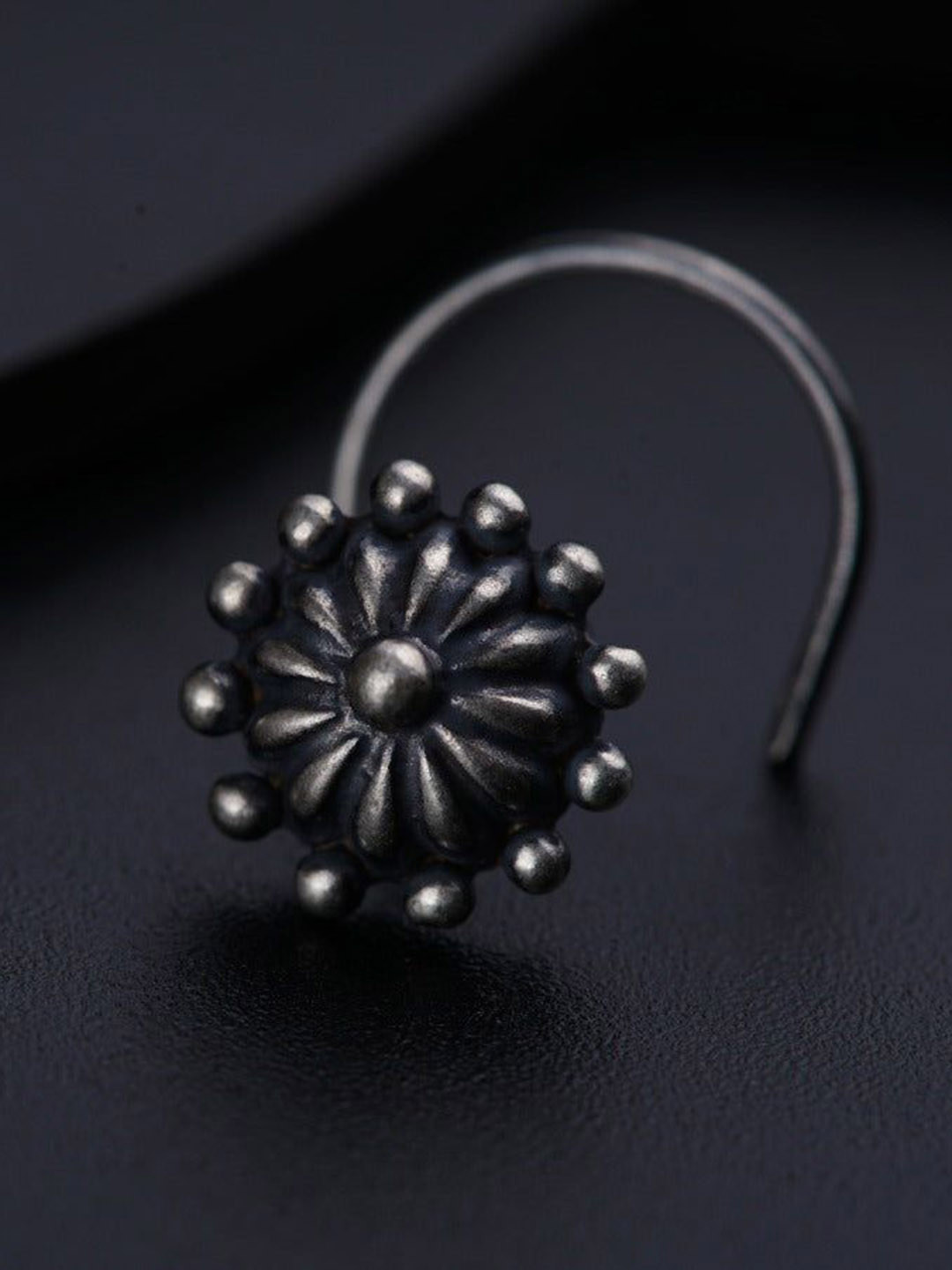 

House of Aadyaa Stud Nosepin, Silver