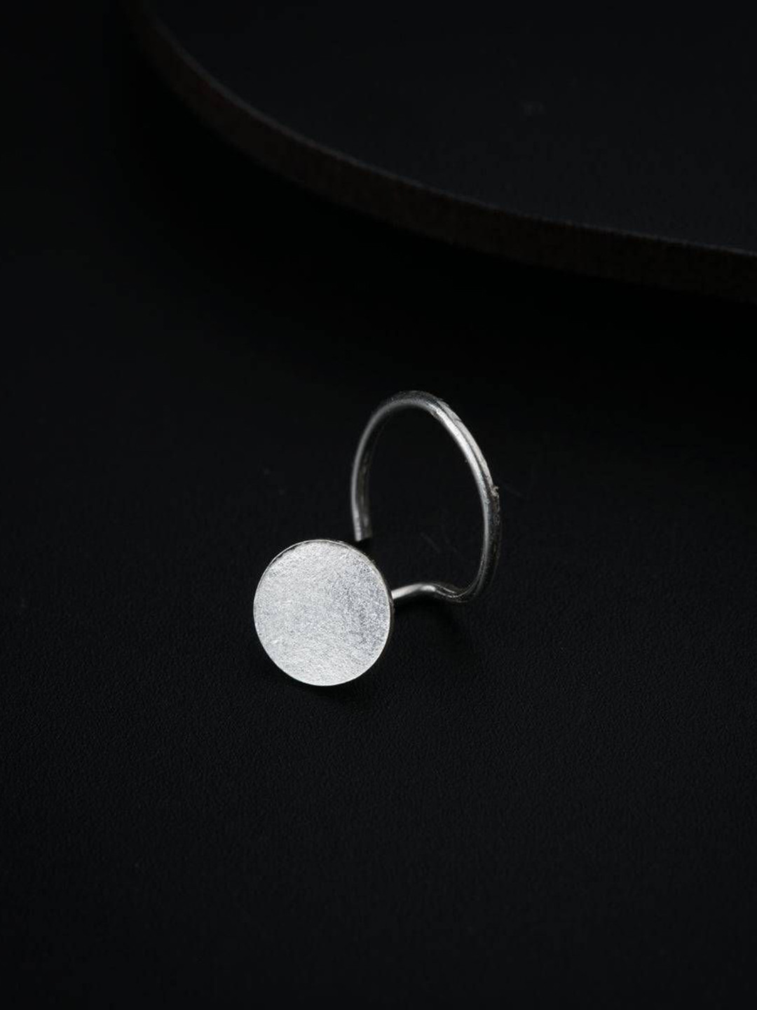 

House of Aadyaa Stud Nosepin, Silver