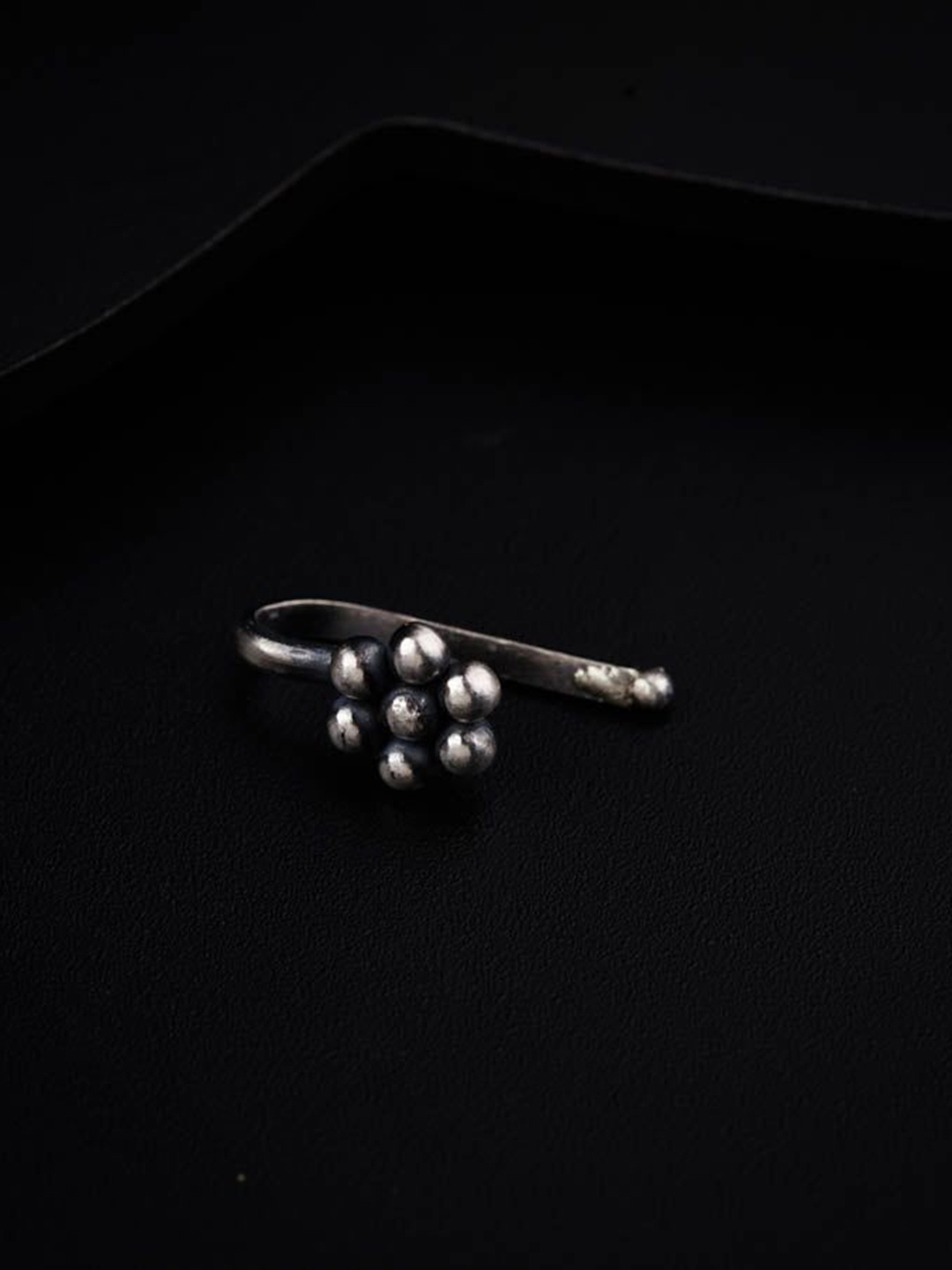 

House of Aadyaa Stud Nosepin, Silver