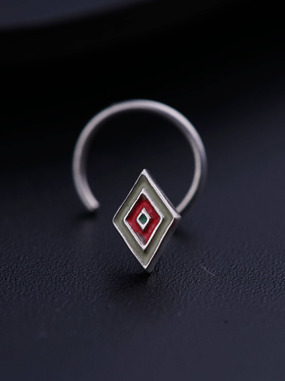 

House of Aadyaa Stud Nosepin, Silver