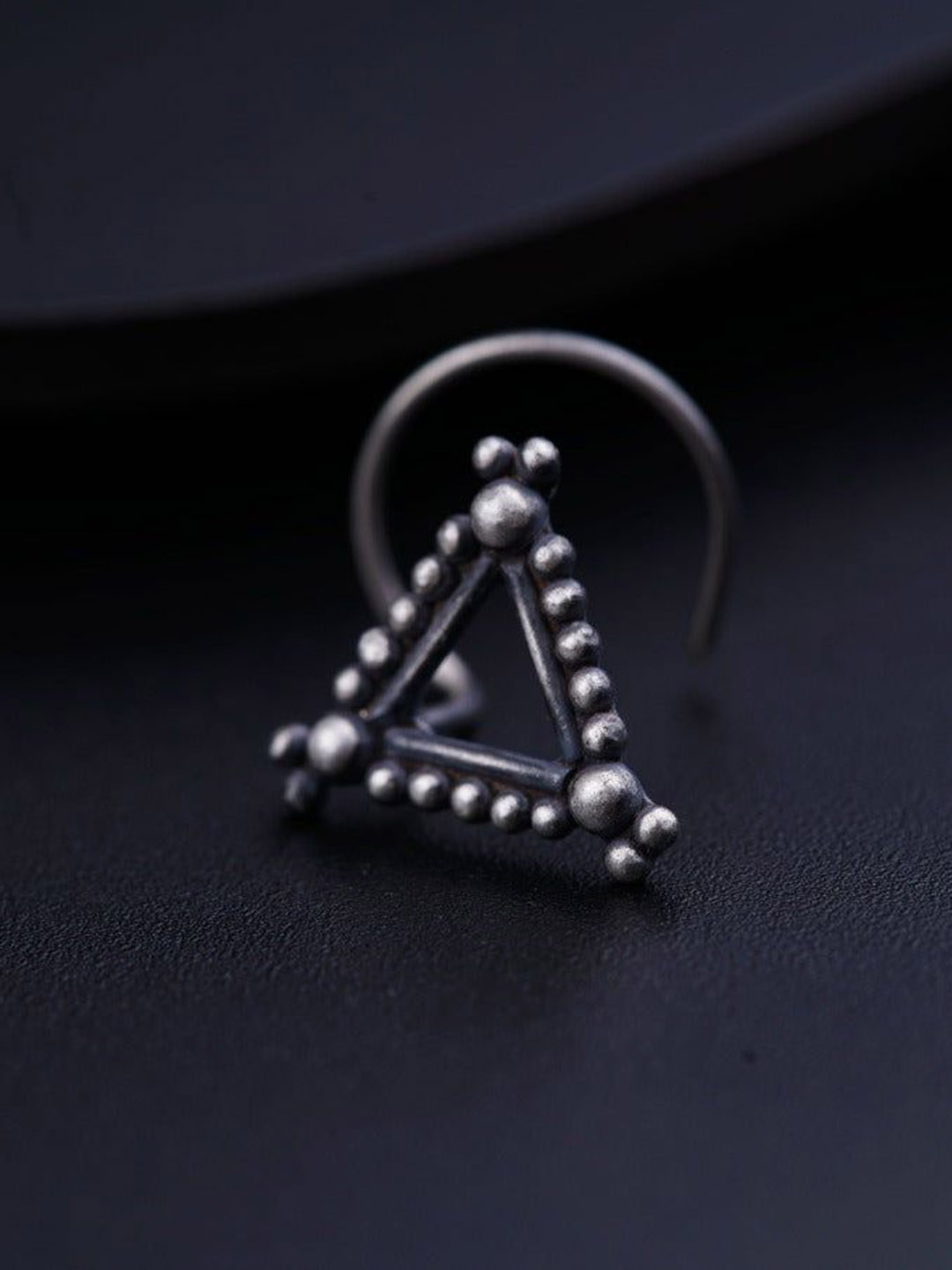 House of Aadyaa Stud Nosepin, Silver