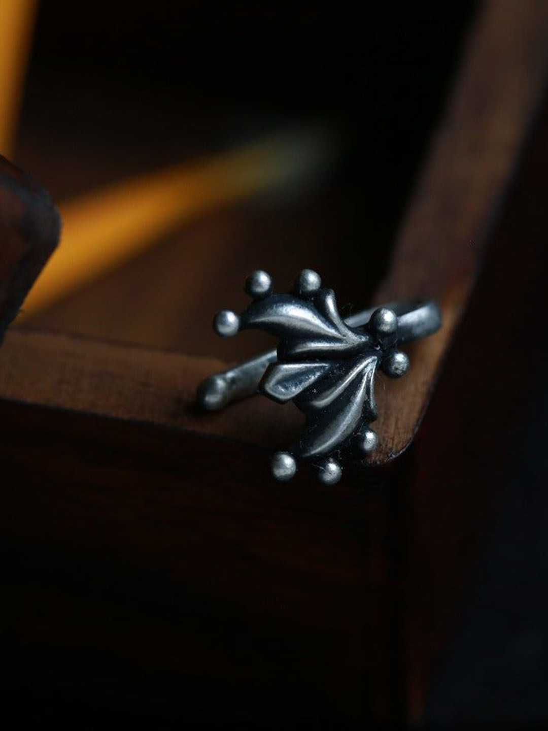 

House of Aadyaa Stud Nosepin, Silver