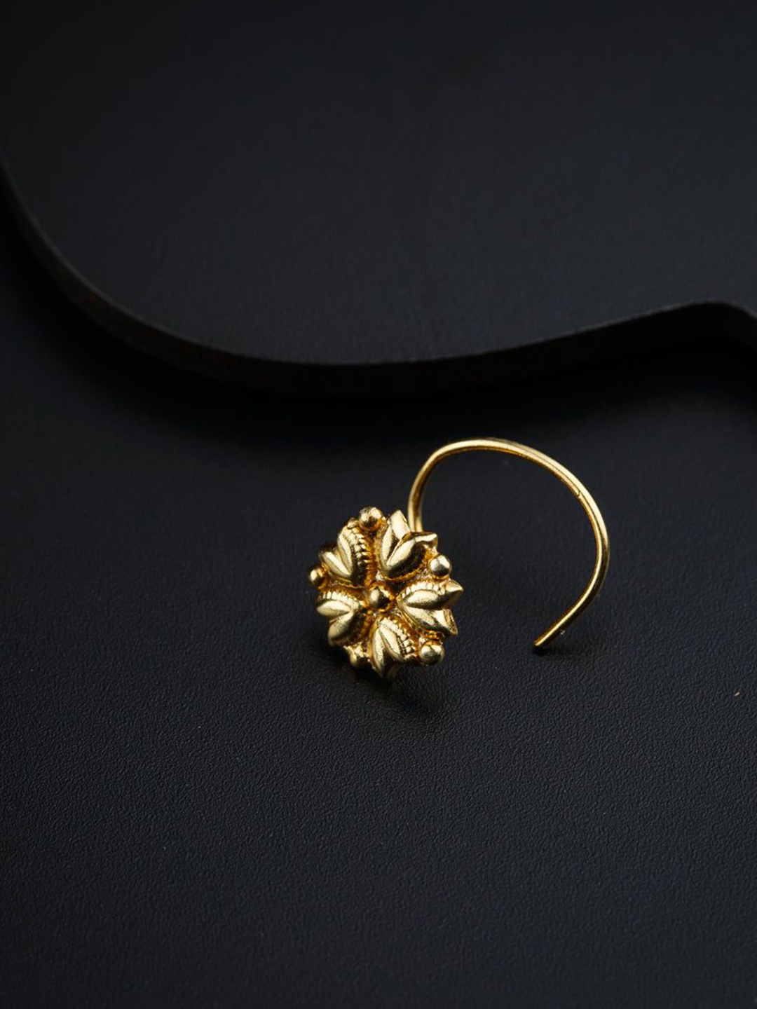 

House of Aadyaa Stud Nosepin, Gold