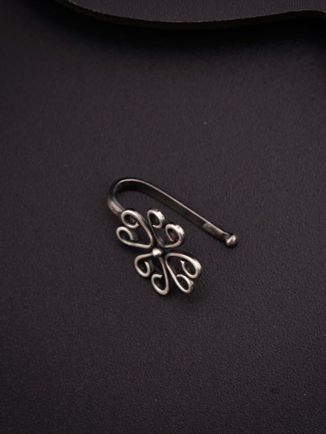

House of Aadyaa Stud Nosepin, Silver
