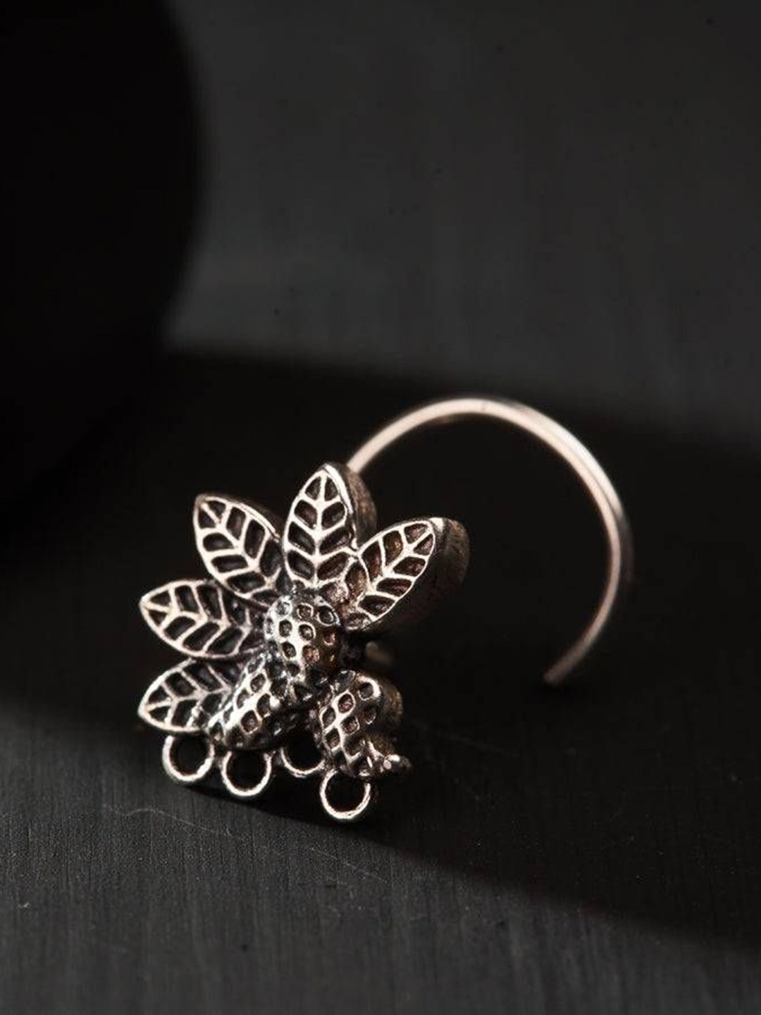 

House of Aadyaa Stud Nosepin, Silver