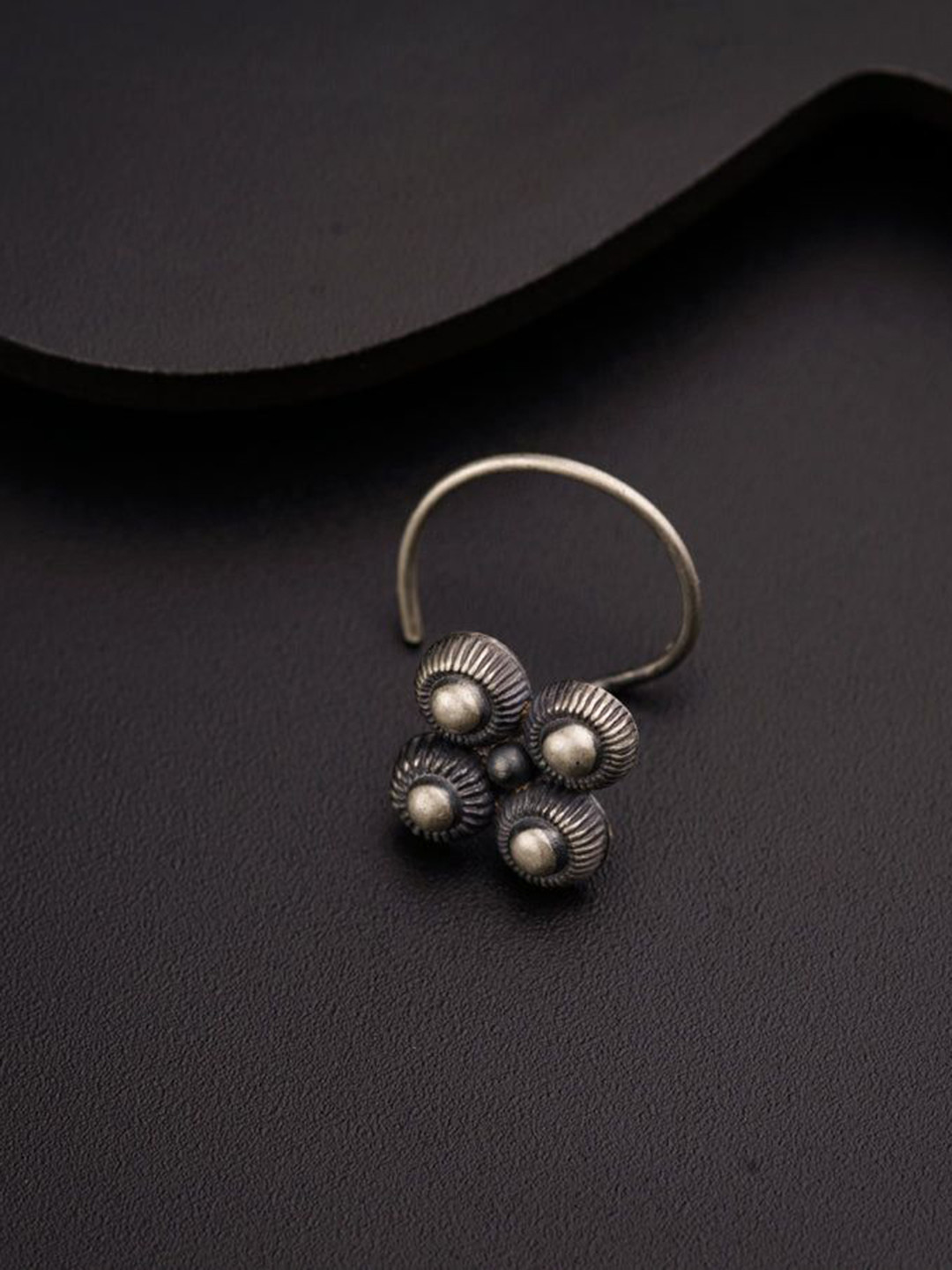 

House of Aadyaa Stud Nosepin, Silver