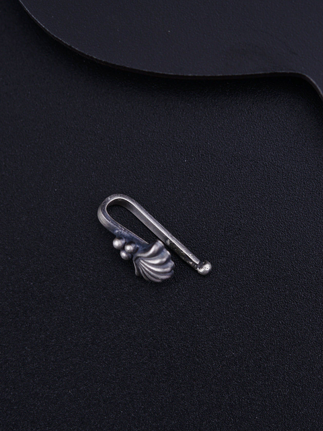 

House of Aadyaa Stud Nosepin, Silver