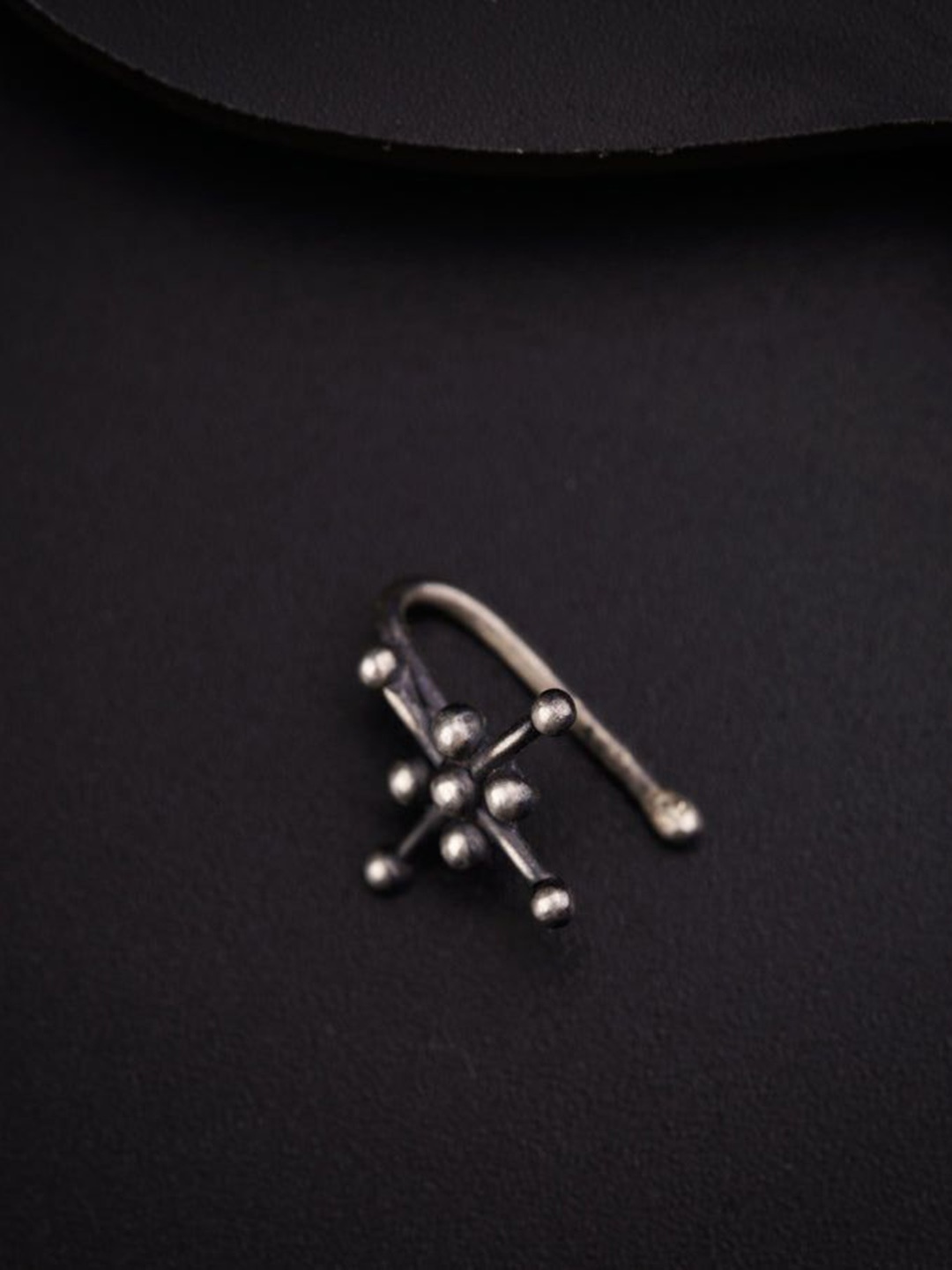 

House of Aadyaa Stud Nosepin, Silver