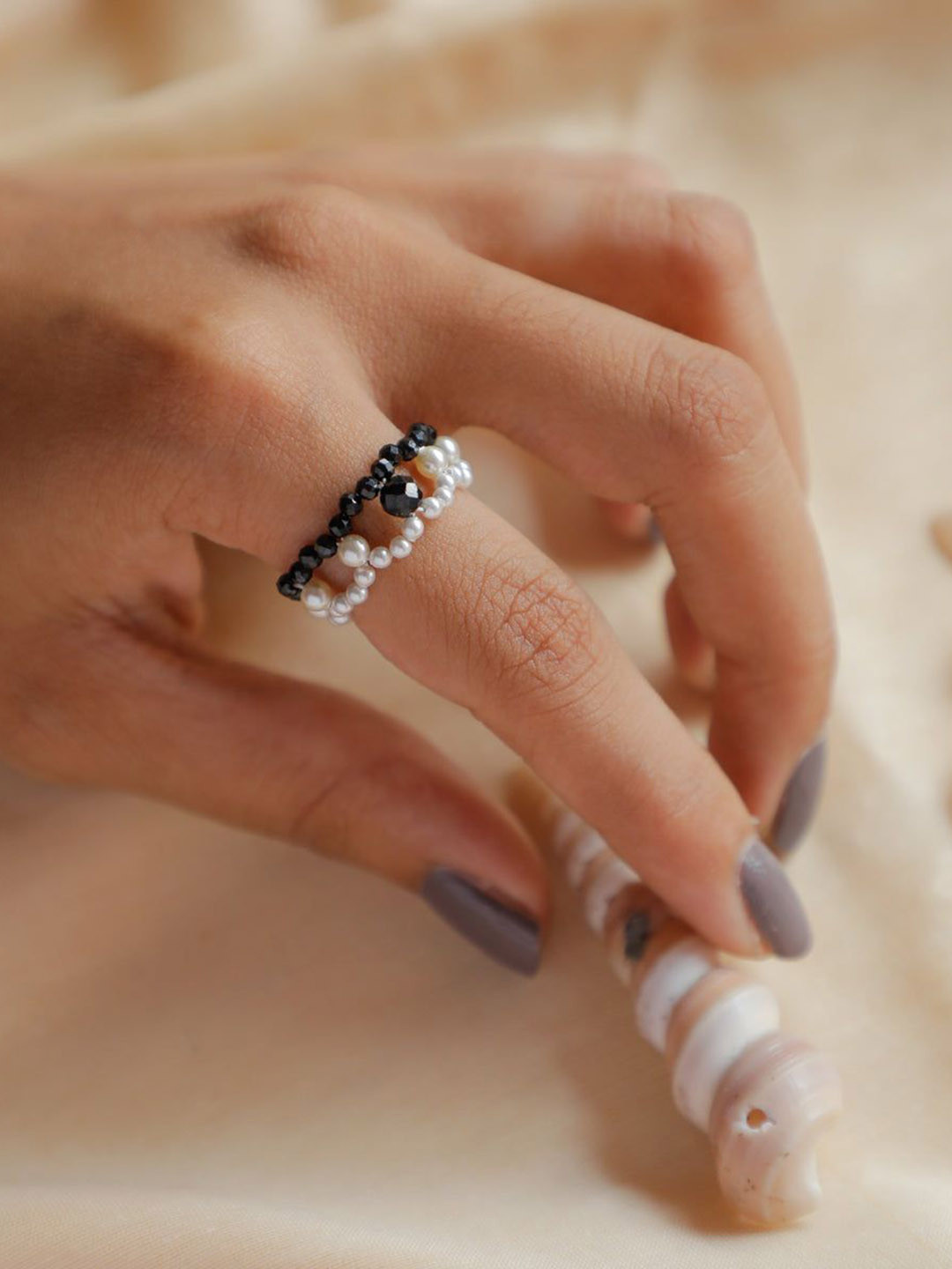 

House of Aadyaa Silver Pearl Finger Ring With Black Spinel