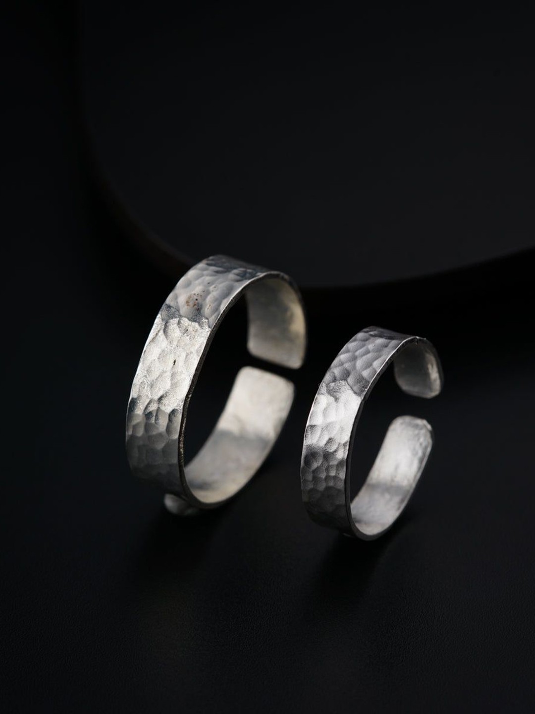 

House of Aadyaa Hammered Couple Band Ring, Silver