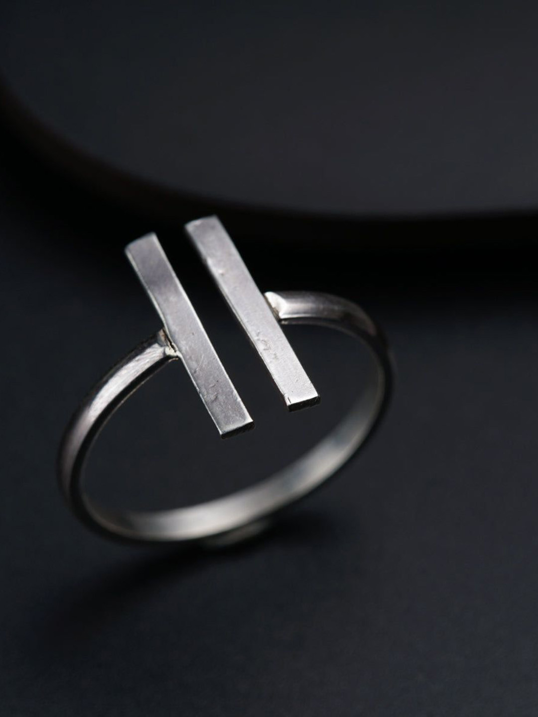 

House of Aadyaa Women Silver Adjustable Finger Ring