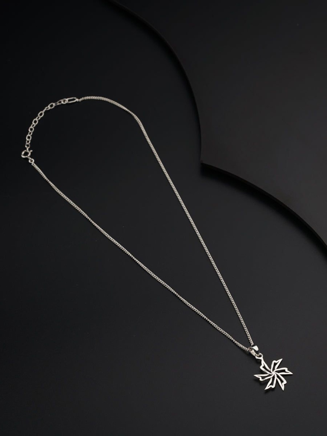 

House of Aadyaa Circular Prajakta Shaped Charm Pendant Chain, Silver