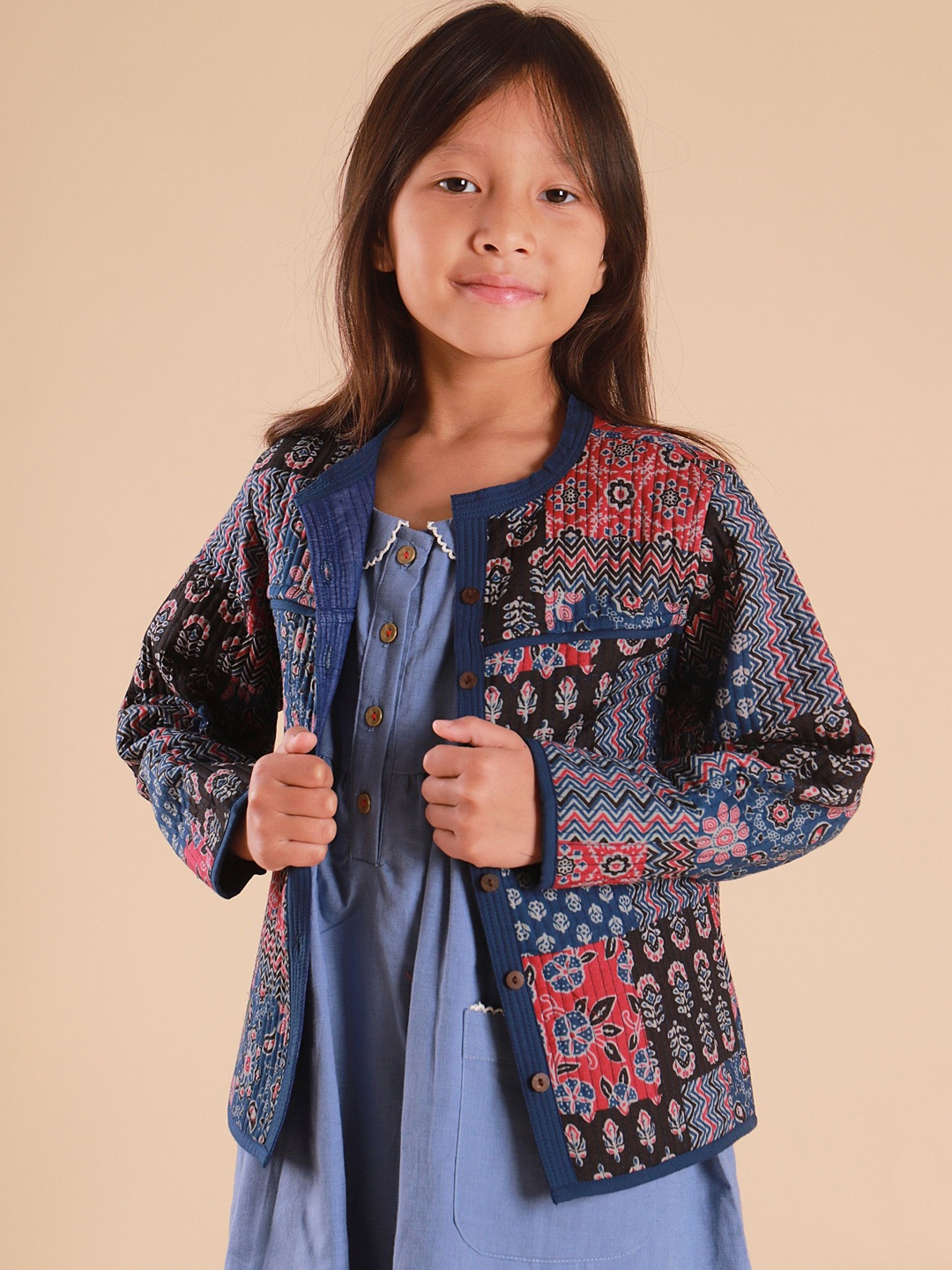 

Sangria Girls Collarless Floral Printed Cotton Ethnic Tailored Jacket, Navy blue