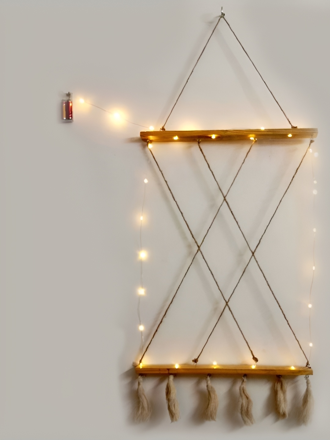 

VAH Kya Bat Hai !! Beige Photos Display Hanging Wooden Photo Frame with Clips & LED Light