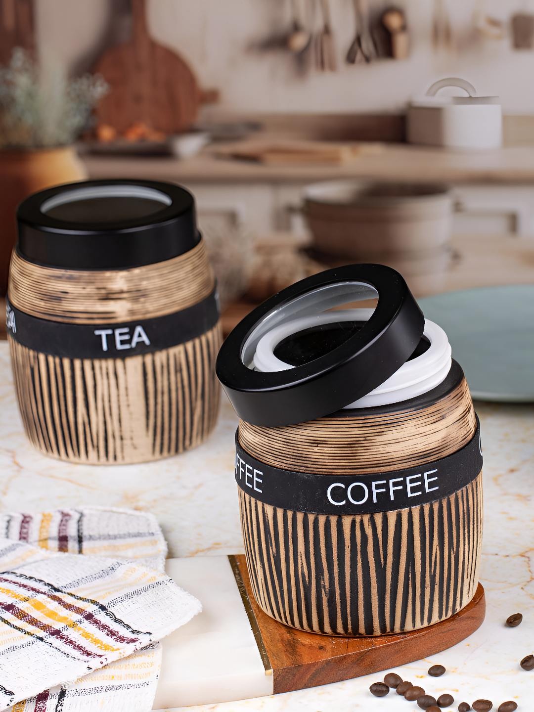 

TYOOHAR Brown & Black 3 Pieces Printed Tea Set