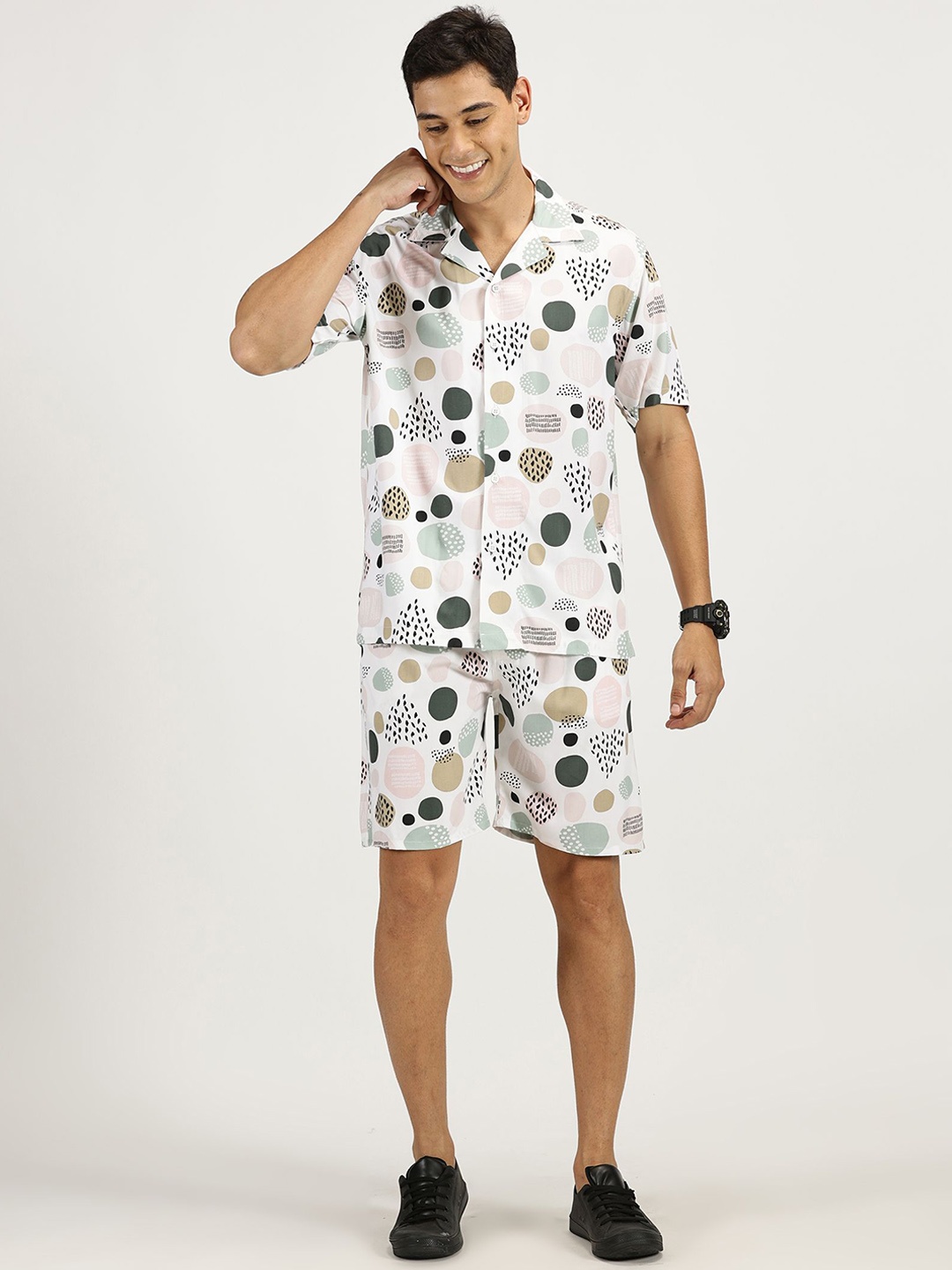 

RAVINIK Printed Short Sleeves Shirt With Shorts, White