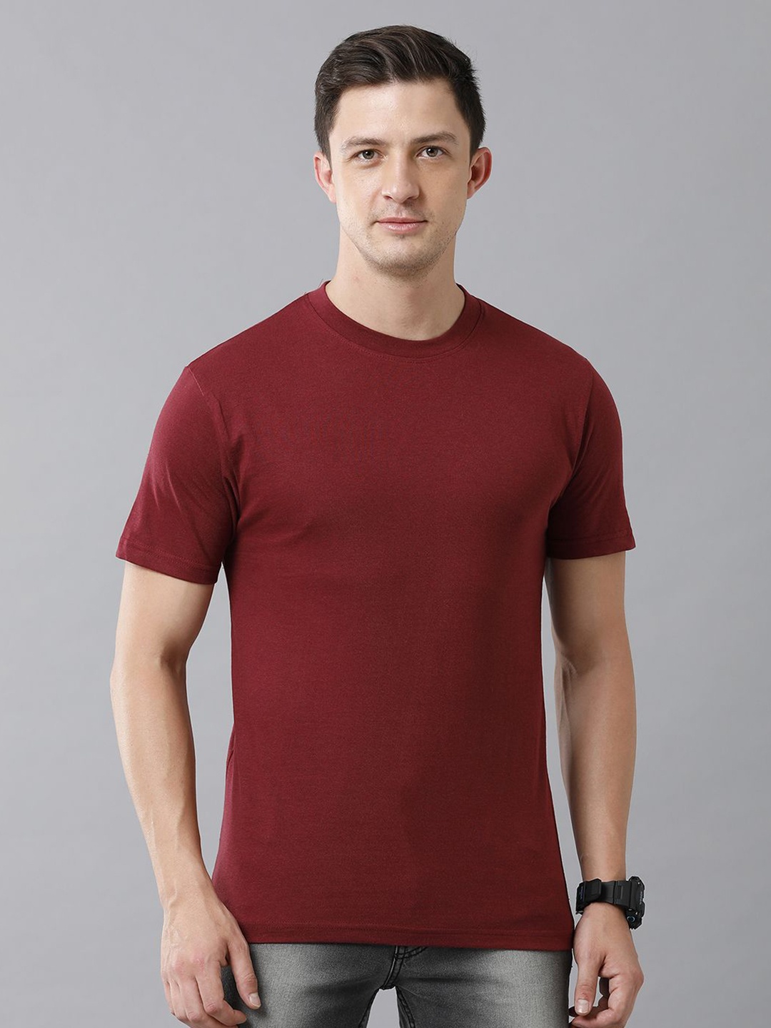 

Moda Rapido Men Solid T-shirt, Maroon