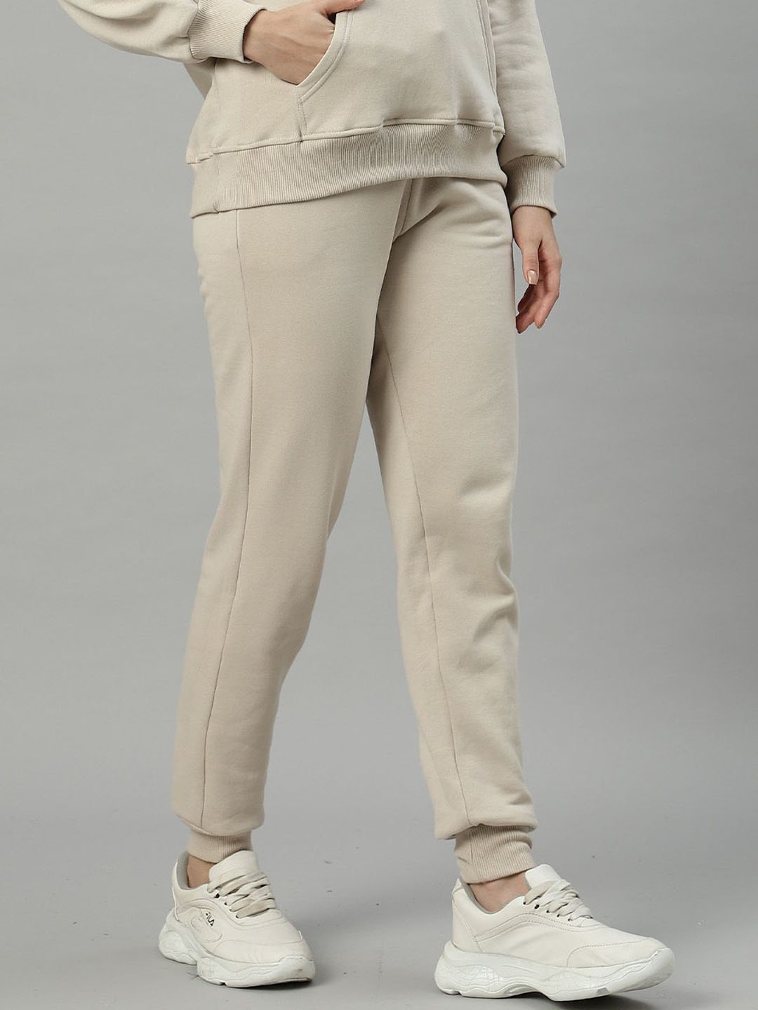 

Unaone Women Mid-Rise Joggers, Beige