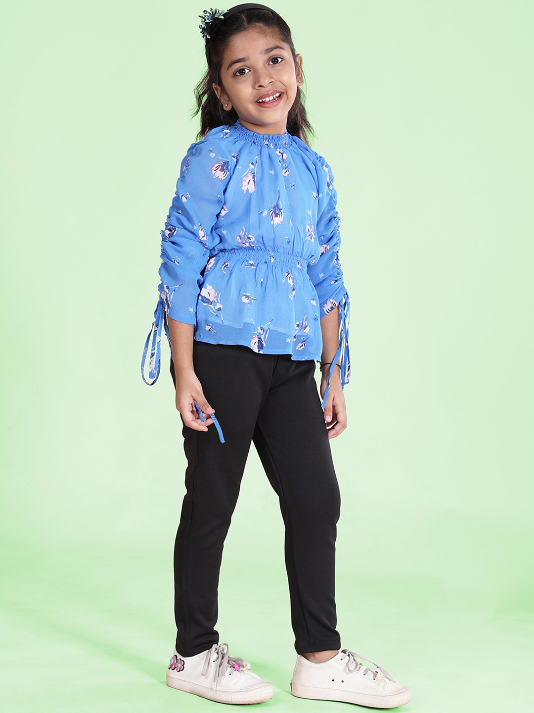 

KiddoPanti Girls Printed High Neck Top With Trousers, Blue