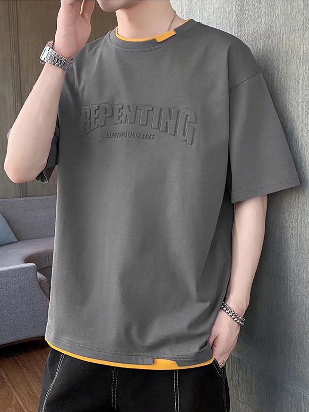 

StyleCast x Revolte Men Typography Printed Round Neck Oversized T-shirt, Grey