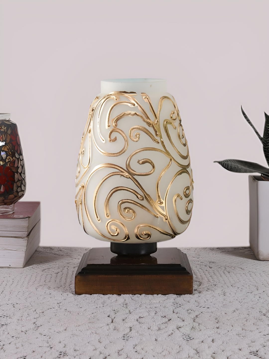 

Devansh White Textured Glass Contemporary Abstract Shaped Table Lamp