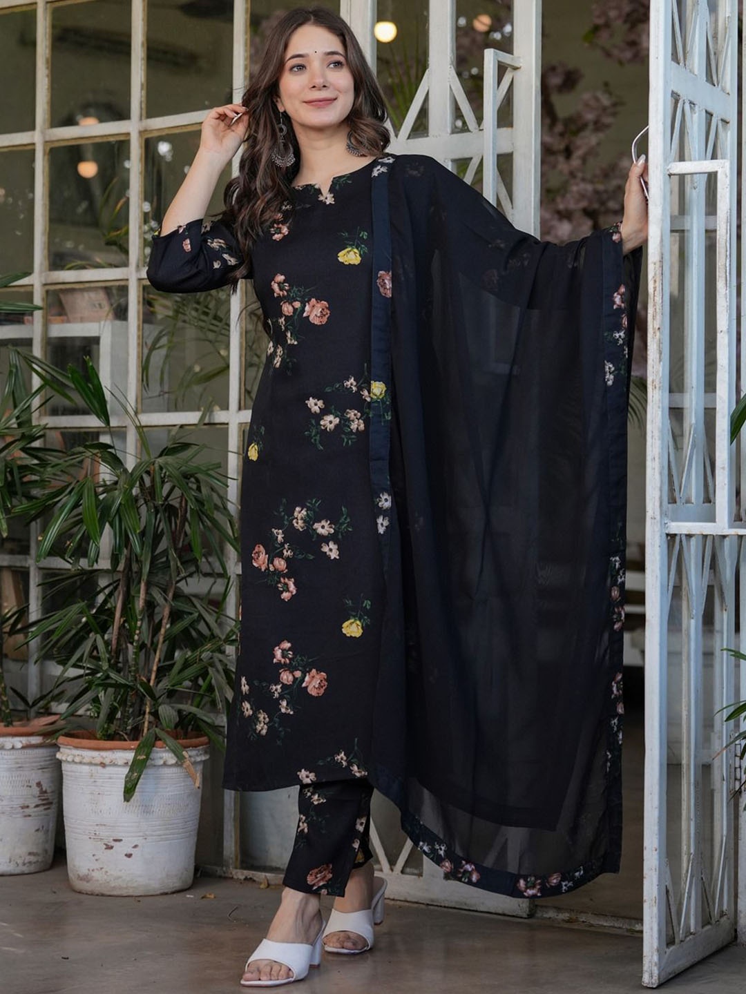 

Shatanuvart Export Floral Printed Notch Neck Straight Kurta With Trouser & Dupatta, Black