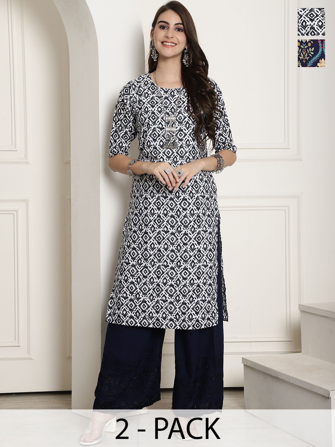 

7Threads Selection Of 2 Geometric Printed Round Neck Kurtas, Black