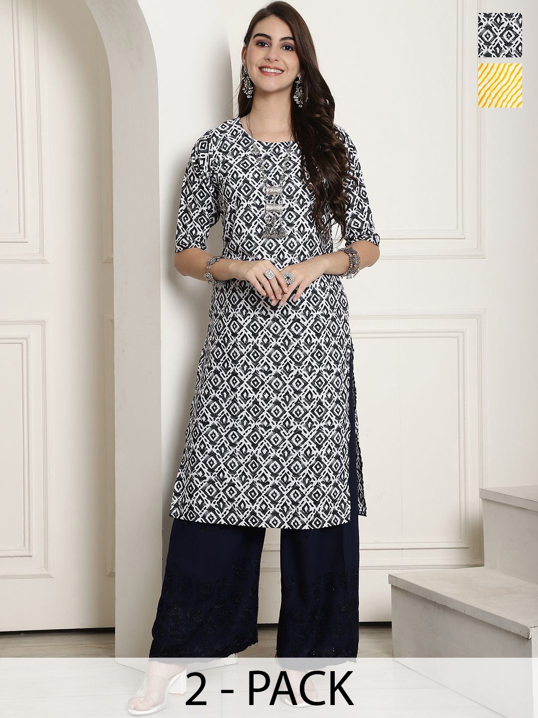 

7Threads Selection Of 2 Geometric Printed Round Neck Straight Kurtas, Black