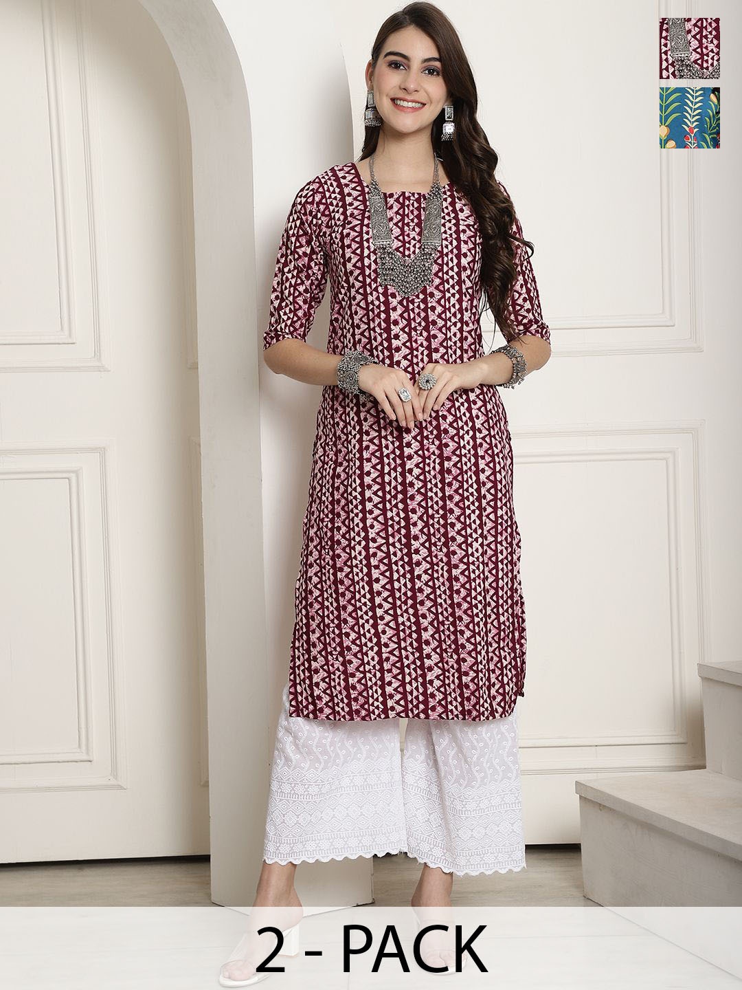 

7Threads Selection Of 2 Floral Printed Straight Kurta, Maroon