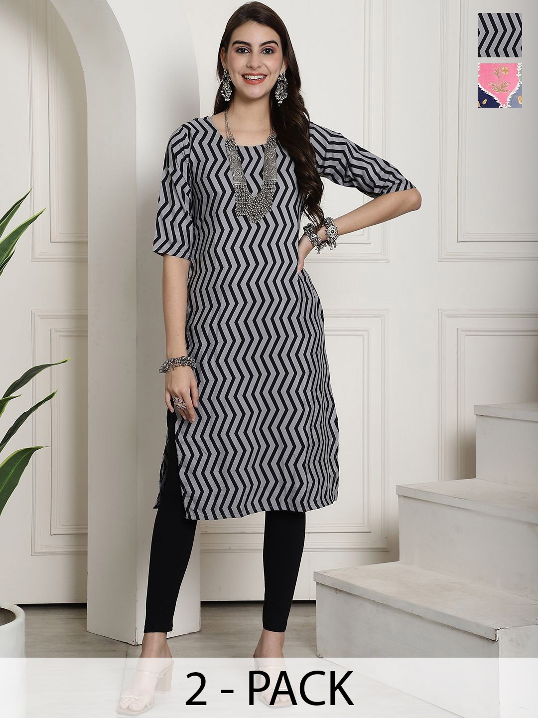 

7Threads Selection Of 2 Chevron Printed Round Neck Straight Kurtas, Black