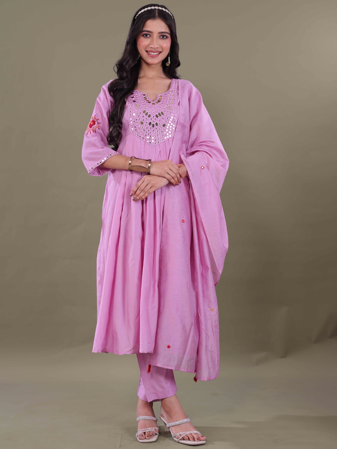 

LERIYU Mirror Work Notch Neck Chanderi Silk Anarkali Kurta With Trouser And Dupatta, Mauve