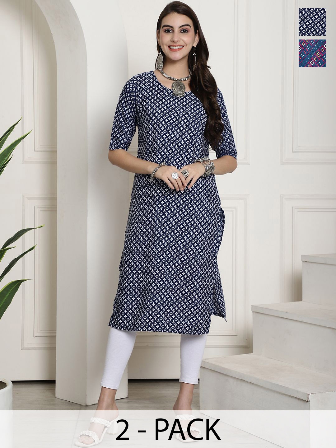 

7Threads Selection Of 2 Floral Printed Round Neck Straight Kurtas, Navy blue