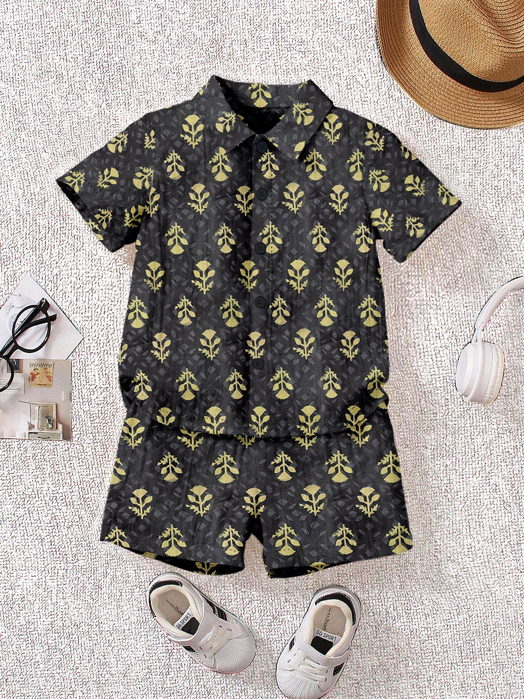 

OMPAX Boys Printed Cotton Shirt With Shorts, Black