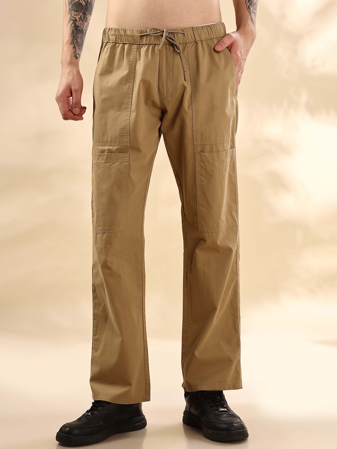 

Mast & Harbour Men Loose Fit Cotton Chinos, Khaki