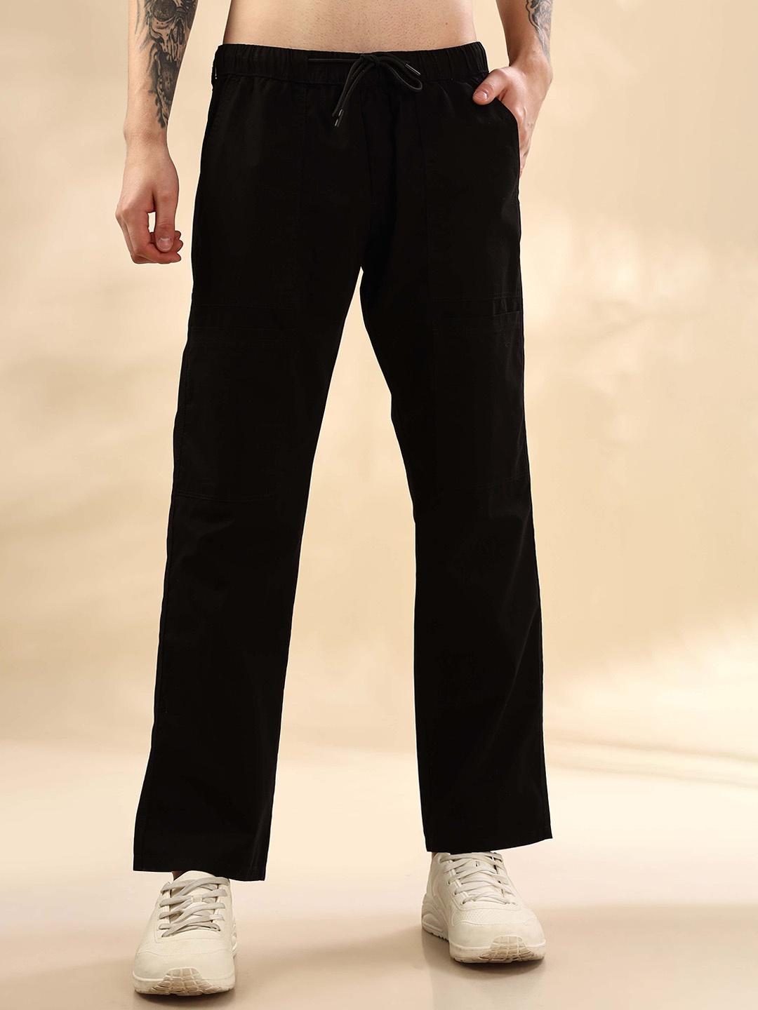 

Mast & Harbour Men Mid-Rise Loose Fit Trousers, Black
