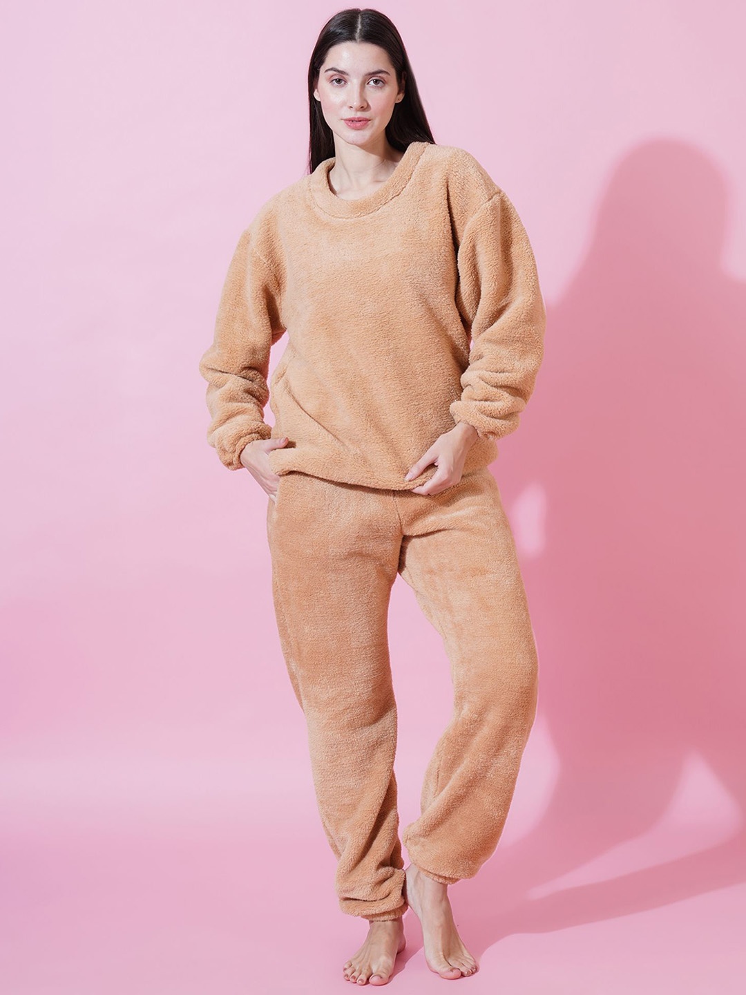 

FFLIRTYGO Women Round Neck Fur Teddy Winter-Wear Set, Beige
