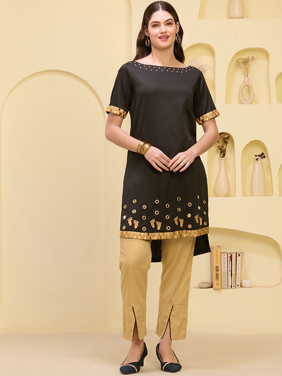 

First Resort by Ramola Bachchan Embroidered Mirror Work Straight Kurta & Trouser, Black