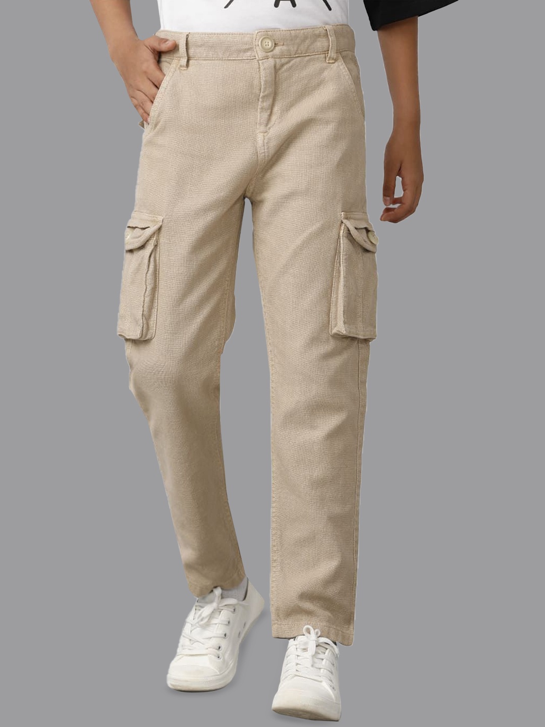 

UNDER FOURTEEN ONLY Boys Mid-Rise Regular Fit Cotton Cargos, Beige